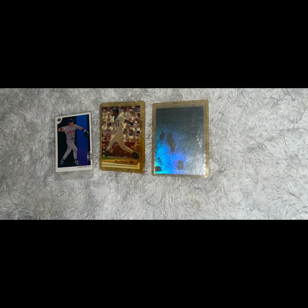 Bundle Of 3 Baseball ⚾️ Cards with 1 Reflective Card